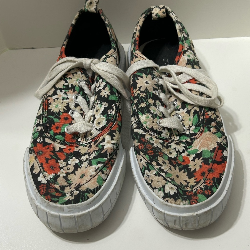 H&M sneakers floral print size 37